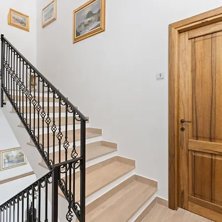 Le Muse 3* Scano Montiferro