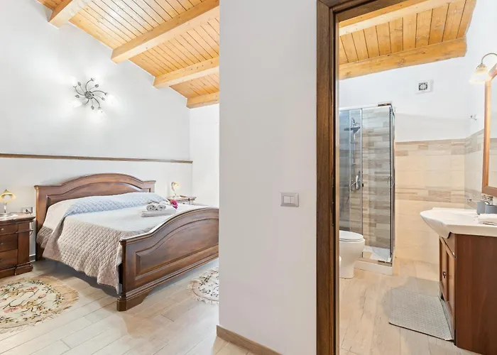 Le Muse Oda ve Kahvaltı Scano Montiferro