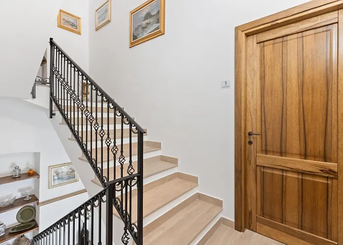 Le Muse 3* Scano Montiferro